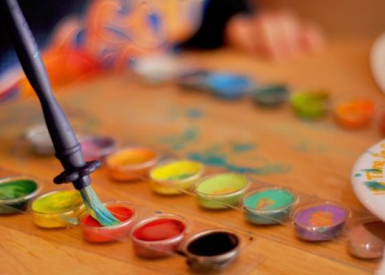 RAJA şi ISJ organizează un concurs de pictură pentru elevii constănţeni